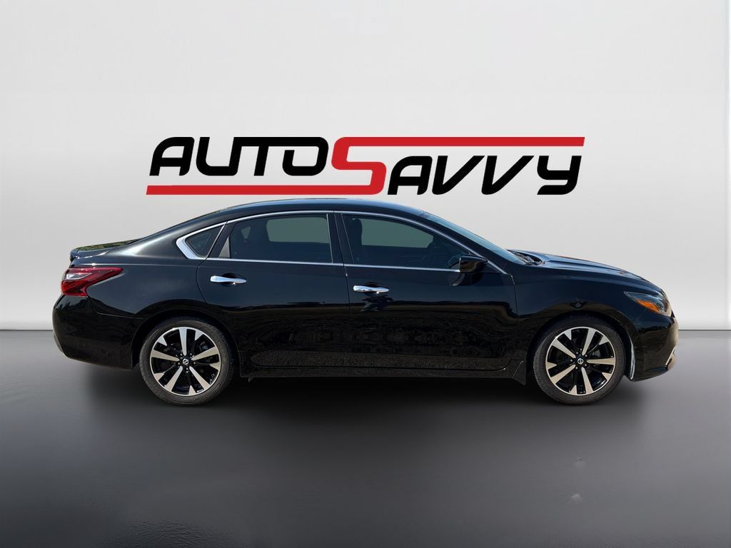 Used 2018 Nissan Altima 2.5 SR FWD image 4