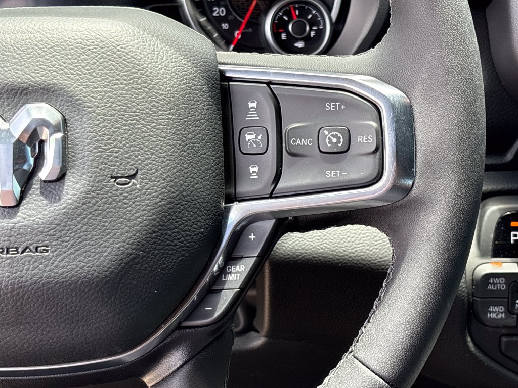 Used 2026 RAM 1500 Laramie w/ Sport Appearance Package AWD/4WD image 15