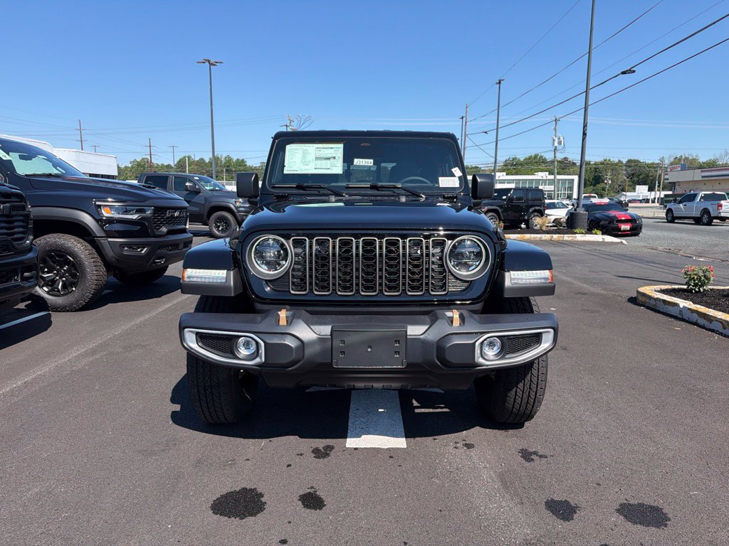 New 2026 Jeep Gladiator Sport AWD/4WD image 3