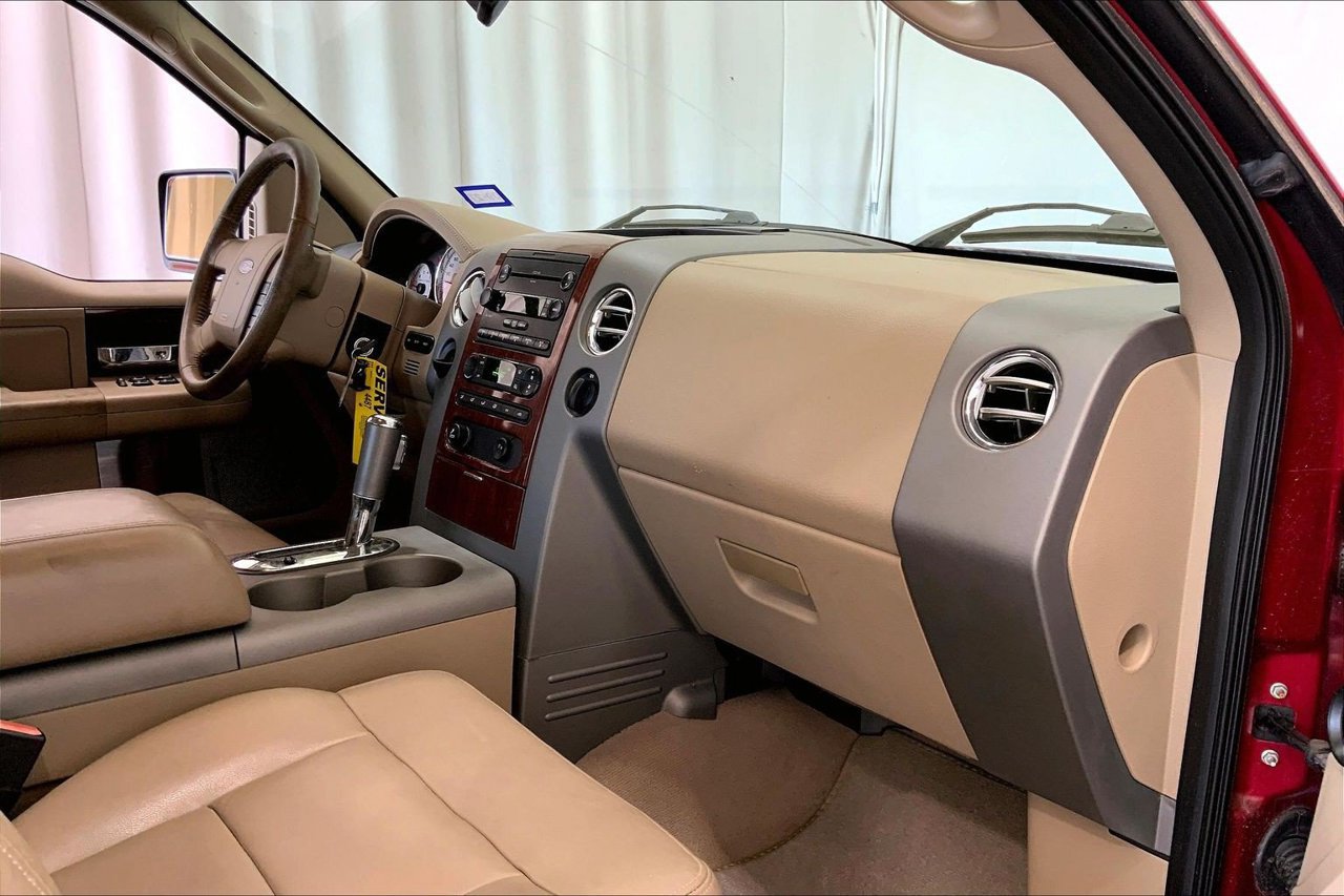Used 2007 Ford F150 Lariat RWD image 28