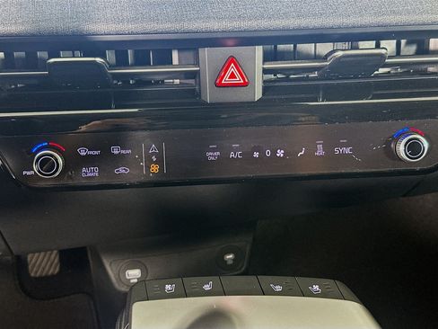 Used 2023 Kia EV6 Wind w/ Wind Technology Package RWD image 24