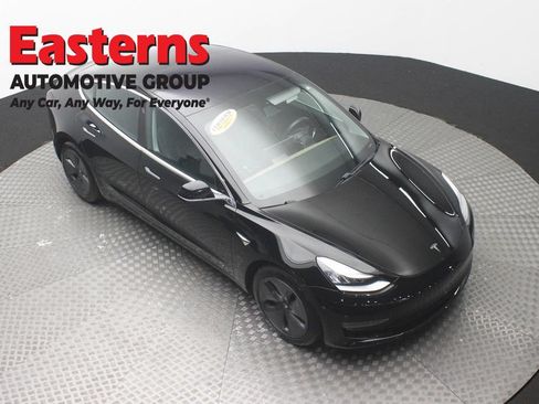 Used 2018 Tesla Model 3 Performance AWD/4WD image 3