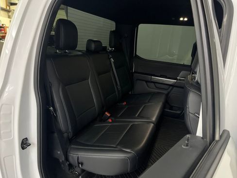 Used 2022 Ford F150 XLT w/ Equipment Group 302A High image 20