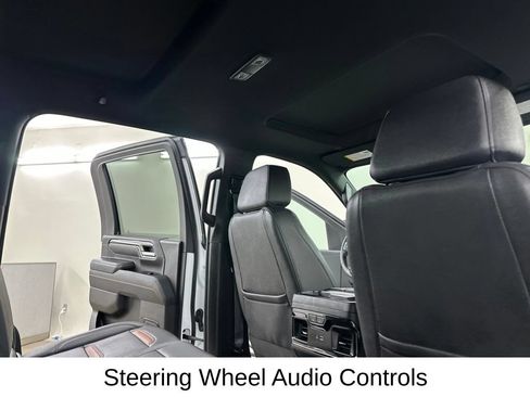 Used 2025 GMC Sierra 2500 AT4 w/ AT4 Premium Plus Package AWD/4WD image 24