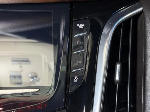 Used 2015 Cadillac Escalade ESV Premium AWD/4WD image 40