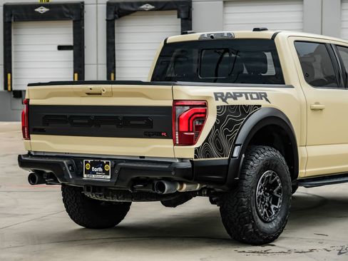 Used 2024 Ford F150 Raptor w/ Equipment Group 803A Raptor R AWD/4WD image 18