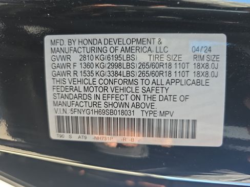 Used 2025 Honda Pilot TrailSport image 39