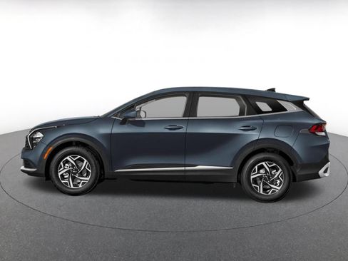 Used 2024 Kia Sportage LX FWD image 3