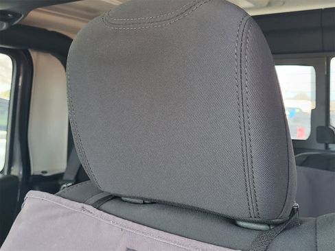 Used 2023 Jeep Gladiator Rubicon w/ Trailer Tow Package image 14