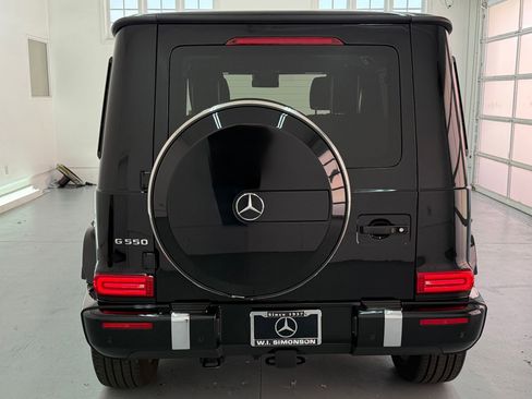 Used 2023 Mercedes-Benz G 550 image 9