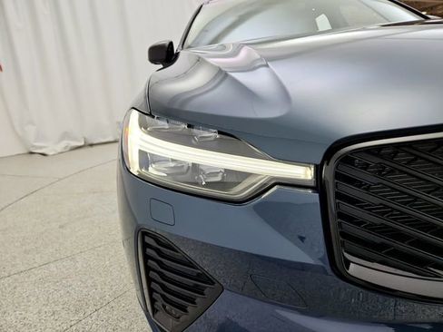 New 2026 Volvo XC60 B5 Plus w/ Climate Package image 27