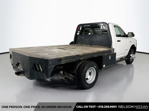 Used 2019 RAM 3500 Tradesman RWD image 5