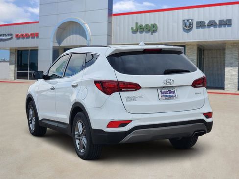 Used 2018 Hyundai Santa Fe Sport w/ 2.4L Value Package 02 image 4