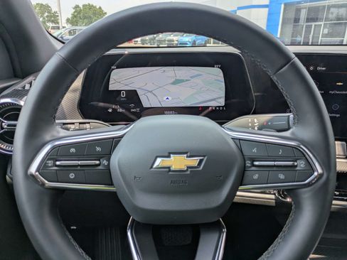 Certified 2026 Chevrolet Equinox LT AWD/4WD image 20