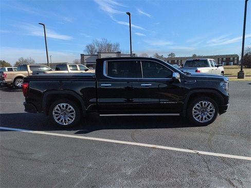 Used 2023 GMC Sierra 1500 Denali Ultimate image 7