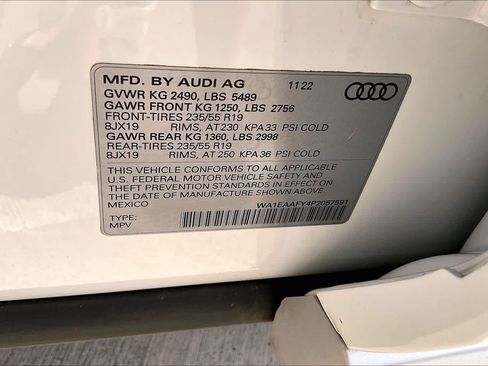 Used 2023 Audi Q5 2.0T Premium Plus AWD/4WD image 34