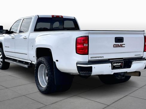 Used 2016 GMC Sierra 3500 Denali w/ Duramax Plus Package image 9