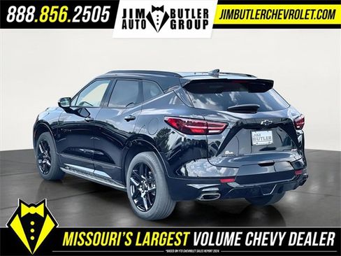 Used 2023 Chevrolet Blazer RS w/ Driver Confidence II Package image 4