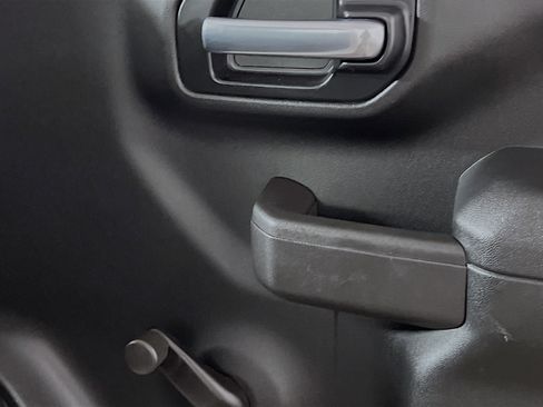 Used 2021 Chevrolet Silverado 2500 W/T RWD image 28