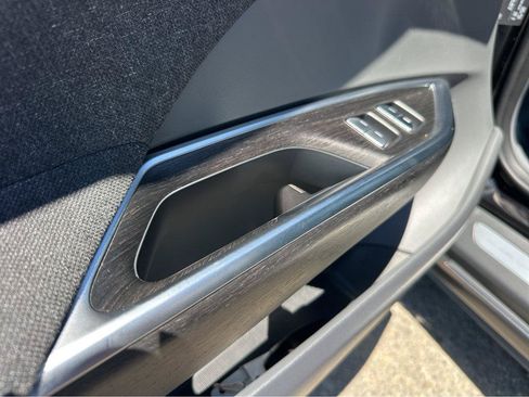 Used 2024 Lucid Air Touring AWD/4WD image 32