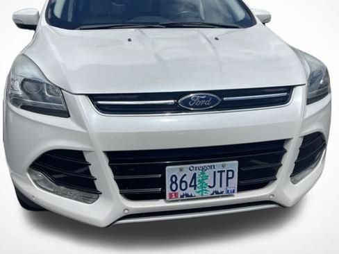 Used 2015 Ford Escape Titanium w/ Equipment Group 301A AWD/4WD image 32