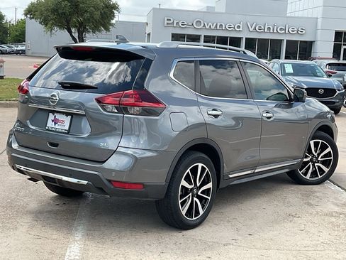 Used 2020 Nissan Rogue SL image 5