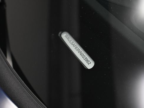 Used 2022 Audi S8 image 57