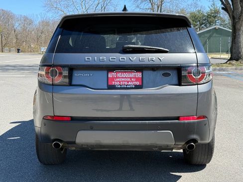 Used 2017 Land Rover Discovery Sport SE AWD/4WD image 7