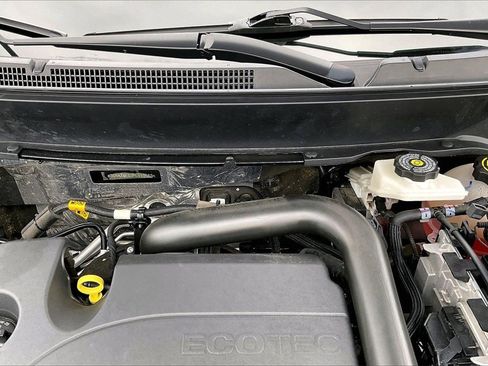 Used 2023 Chevrolet Equinox RS w/ RS Leather Package image 10