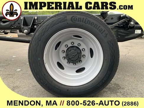 New 2025 Ford F550 4x4 Regular Cab Super Duty w/ Snow Plow Prep Package image 9