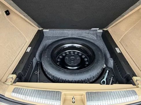 Used 2010 Mercedes-Benz ML 350 4MATIC image 32