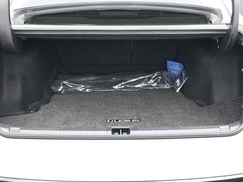 Used 2024 Lexus IS 300 300 image 39