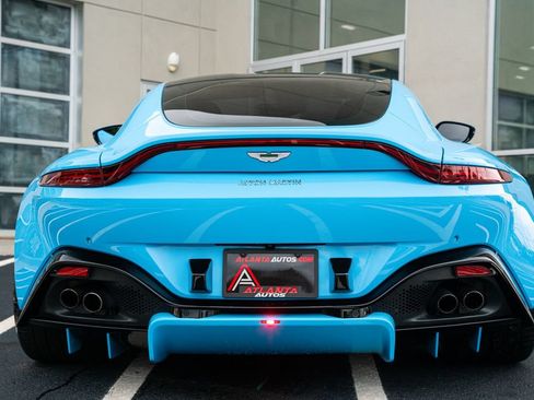 Used 2019 Aston Martin V8 Vantage Coupe RWD image 14