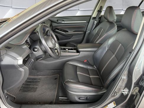 Used 2023 Nissan Altima 2.5 SR image 7