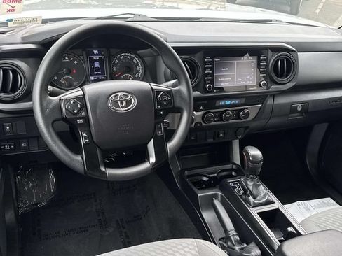 Used 2022 Toyota Tacoma SR AWD/4WD image 7