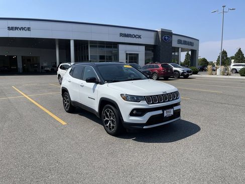Used 2025 Jeep Compass Limited AWD/4WD image 12