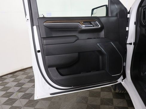 Used 2023 Chevrolet Silverado 1500 LT image 19