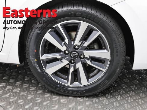 Used 2024 Nissan Versa S w/ S Plus Package FWD image 30