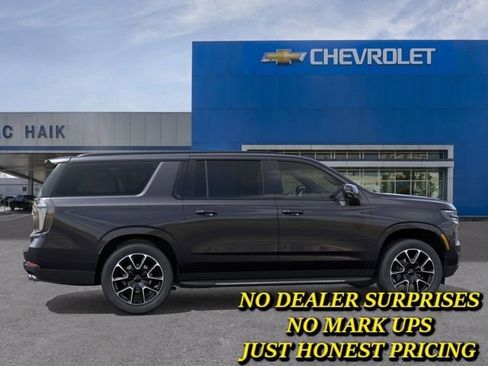 New 2026 Chevrolet Suburban RST w/ Comfort Package RWD image 5