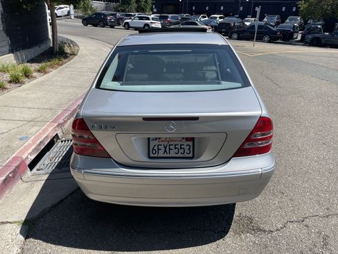 Used 2003 Mercedes-Benz C 320 Sedan image 14
