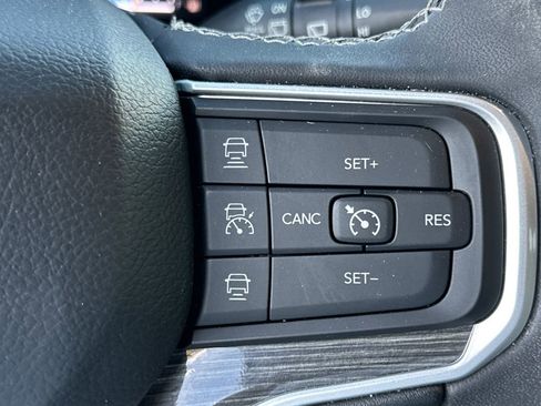 Used 2022 Jeep Wagoneer Series II image 27