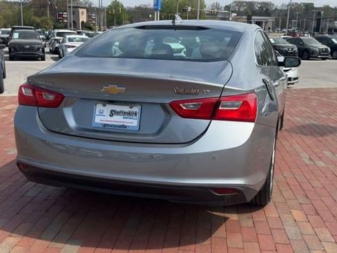Used 2024 Chevrolet Malibu LT image 2