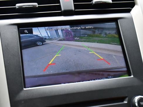 Used 2016 Ford Fusion SE w/ Equipment Group 202A FWD image 28