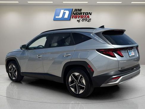 Used 2025 Hyundai Tucson SEL FWD image 7