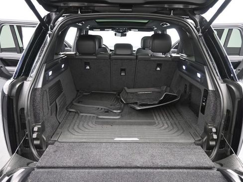 Used 2023 Land Rover Range Rover SE AWD/4WD image 15
