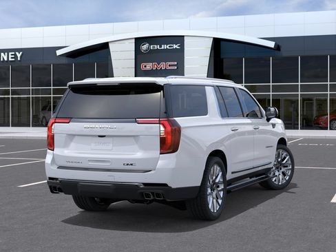 New 2026 GMC Yukon XL Denali Ultimate AWD/4WD image 4
