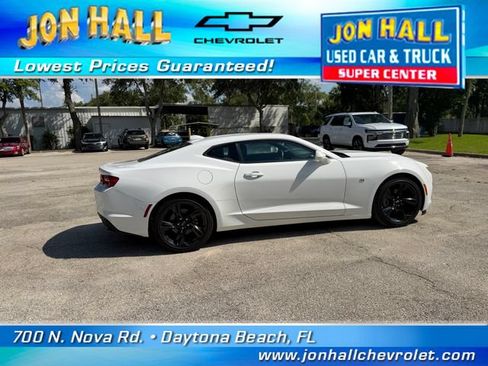 Used 2024 Chevrolet Camaro LT RWD image 12
