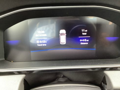 Used 2025 Volkswagen Jetta S FWD image 3
