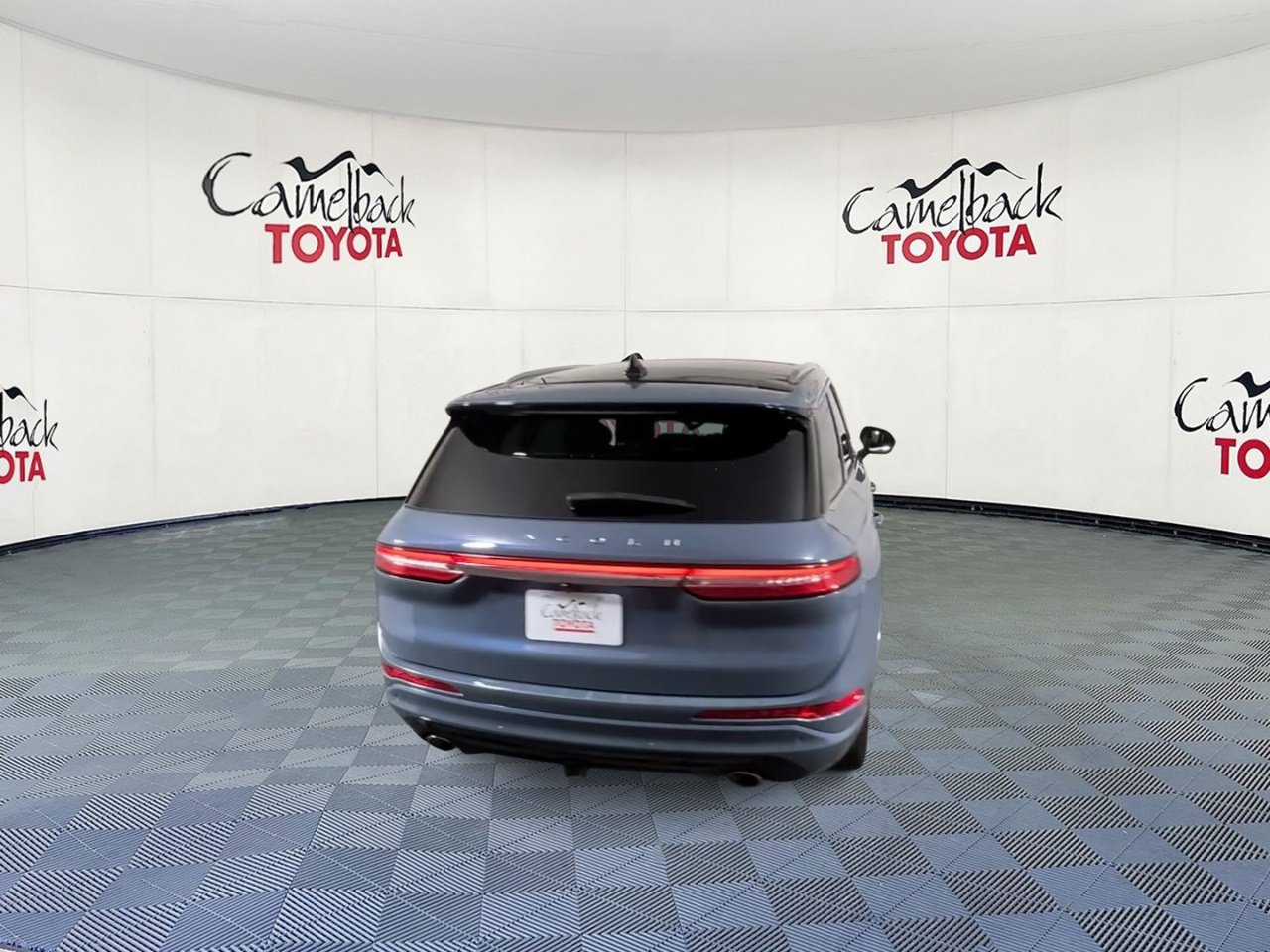 Used 2024 Lincoln Corsair Grand Touring w/ Equipment Group 301A AWD/4WD image 9