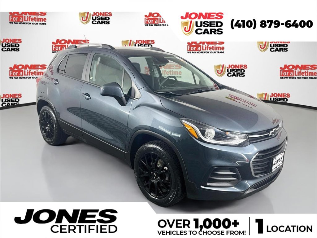 Used 2022 Chevrolet Trax LT w/ Driver Confidence Package AWD/4WD image 1